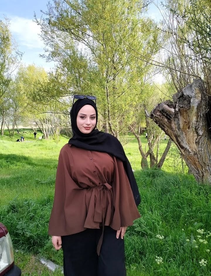 Karaağaç Esmer Escort Bayan Banu