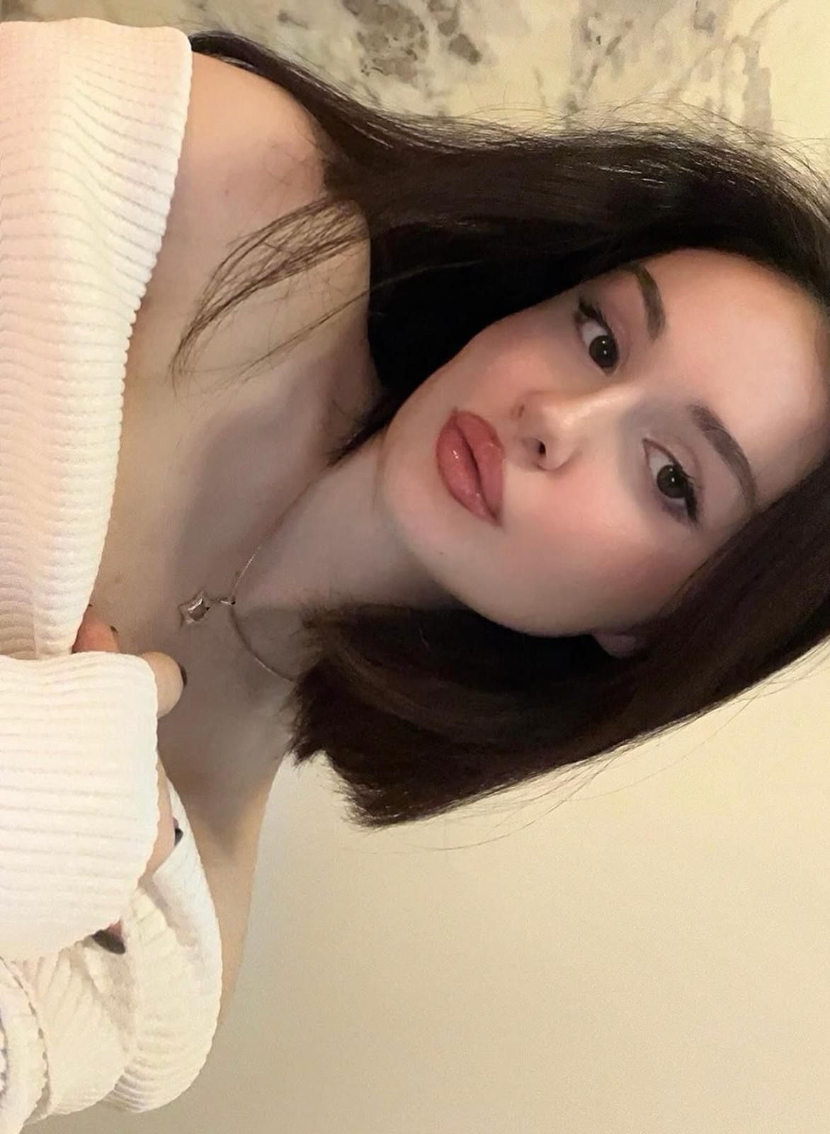 Ilıcaoba Otele Gelen Bayan Escort Çilek