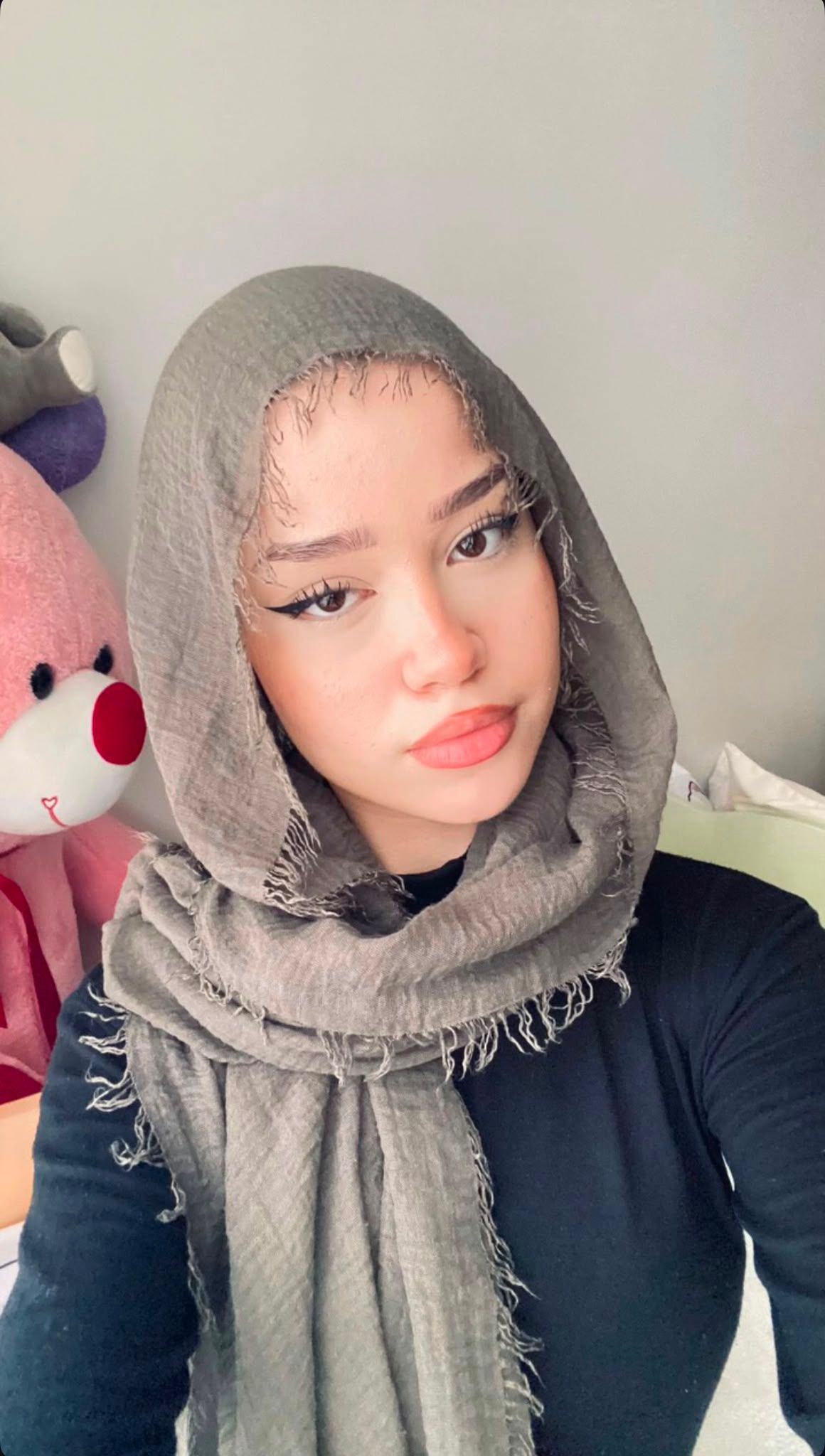 Yürükkeçidere Gerçek Bayan Bayan Escort Dila